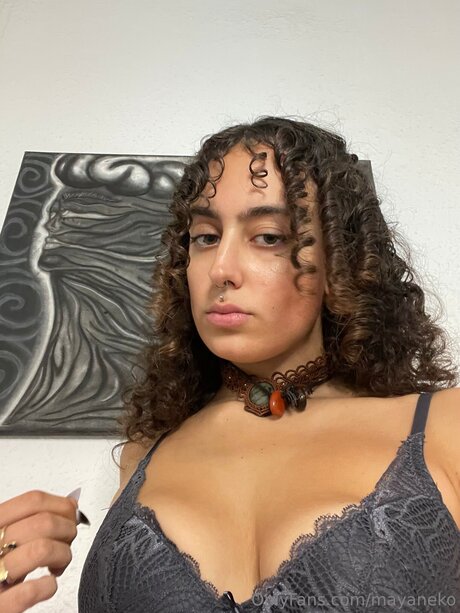 Maya Morocha beautiful pornstar img