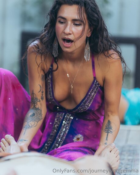 Journeywithgemma model high quality image