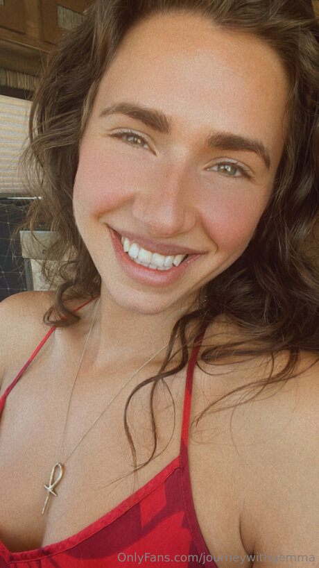 Journeywithgemma hot star photo