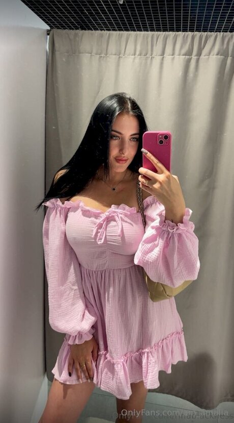 Am Amalia model nudes galleries