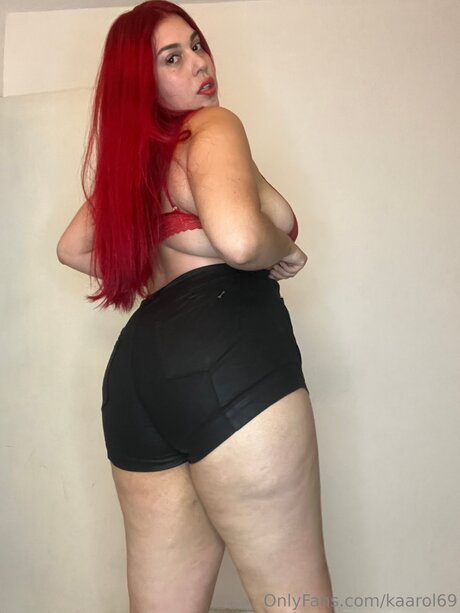 Kaarol69 Profile Pic