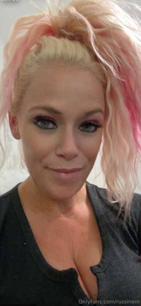 Russinem erotic model photos