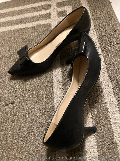 Cancionesdefeydevoxion nude pornstar pics