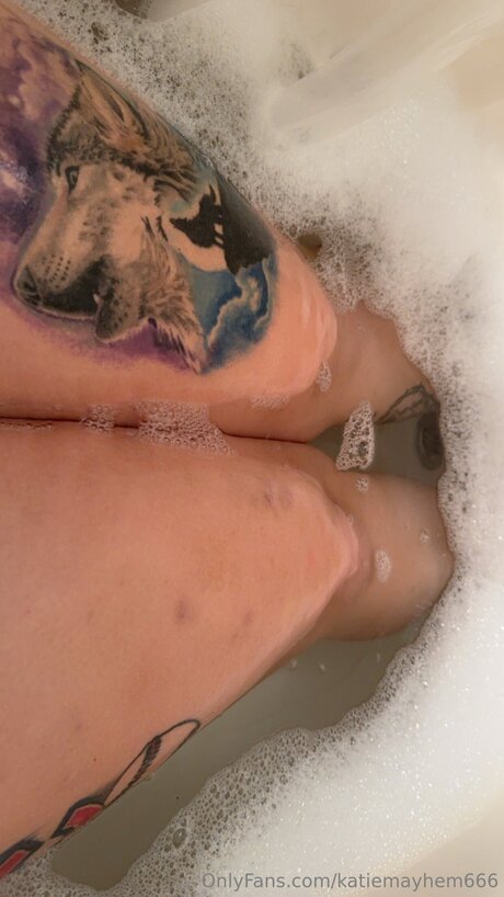 Katiemayhem666 adult actress photo