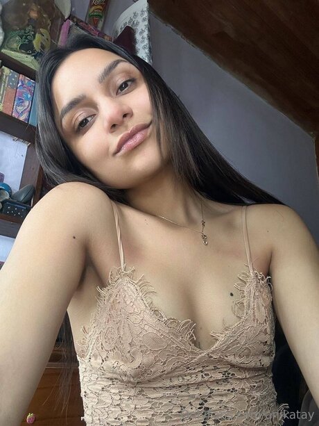 Anikatay model hd pic