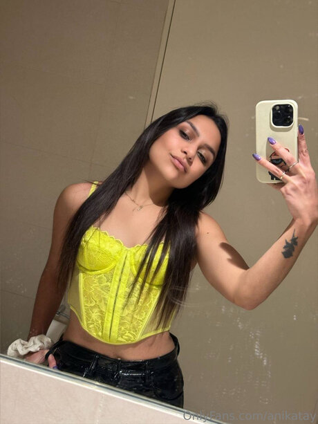 Anikatay hd actress images