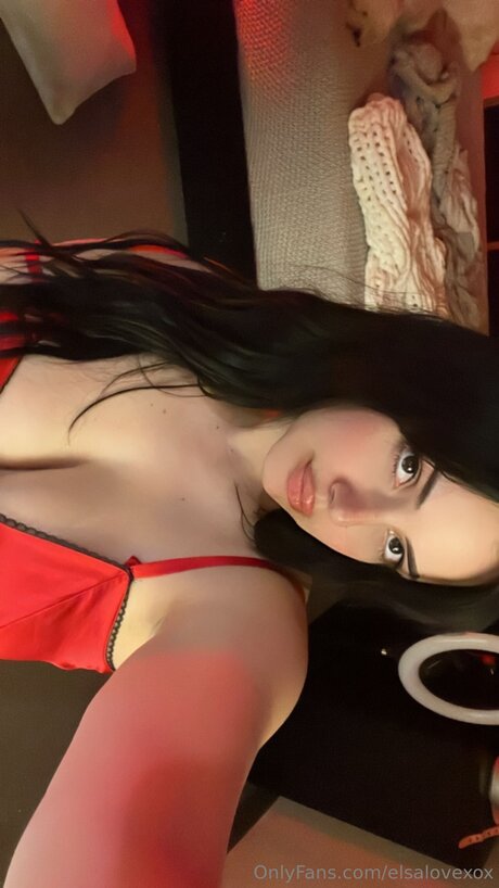 Elsalovexox star nude pictures