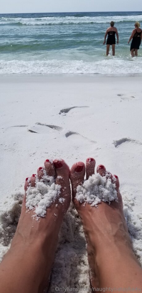 Naughtynatasha4u pornstar naked pics