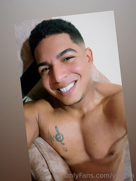 Yingjm model nudes picture