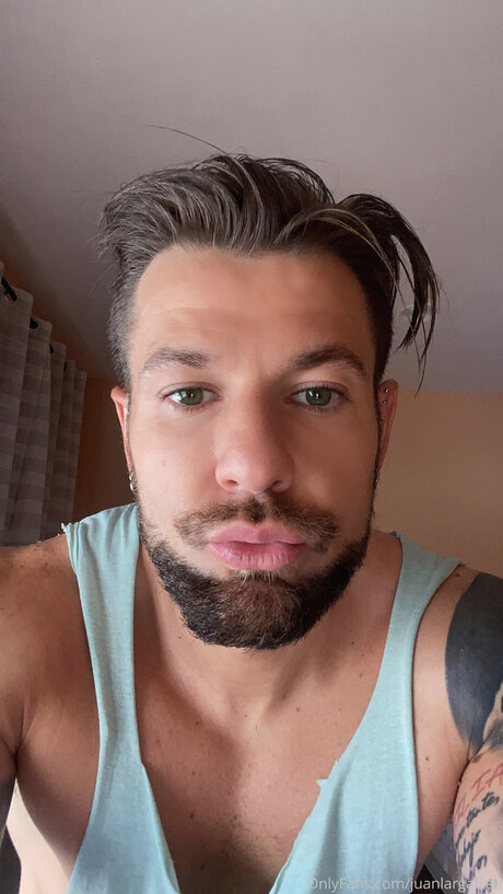 Juanlargafree star sexy pics