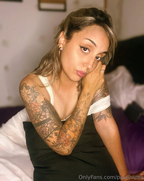 Pauliiwres pornographic star picture