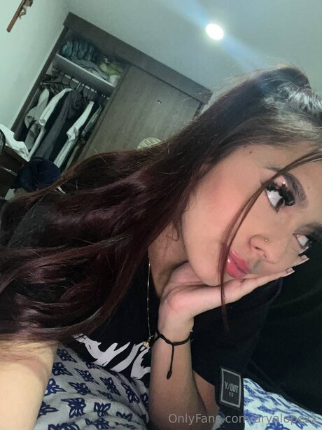 lips onlyfans top images