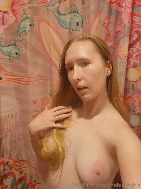 teen tits onlyfans nudes images