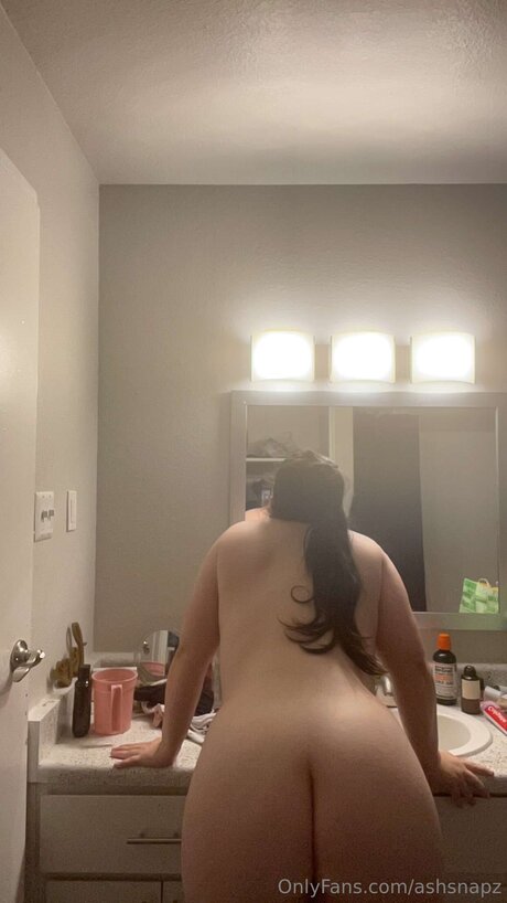 Ashsnapz perfect pornstar image