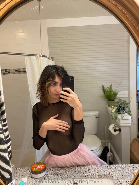 Katiegrey33 star hd image