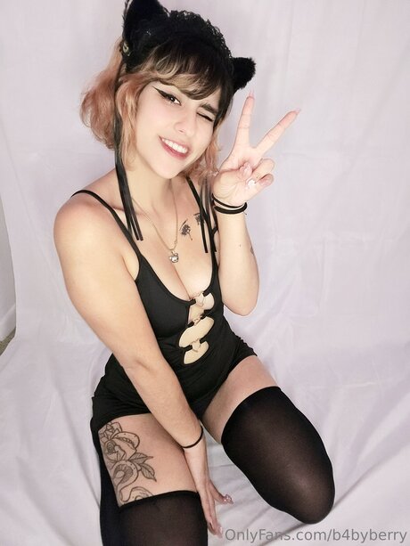 B4byberry model nudes image