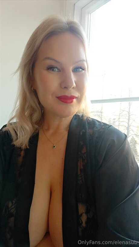 Elenasub star sexy pictures