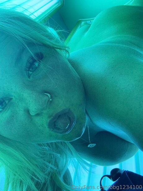 Bbg1234100 star nice images