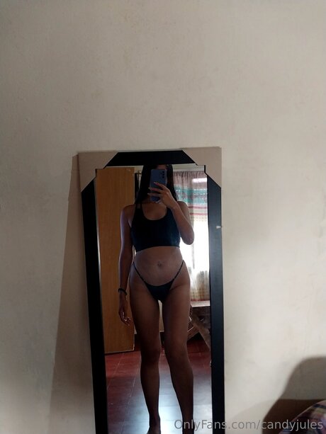 Candyjules sexy model gallery