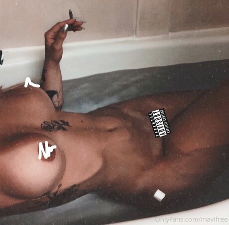 Mavimag model pornographic pic