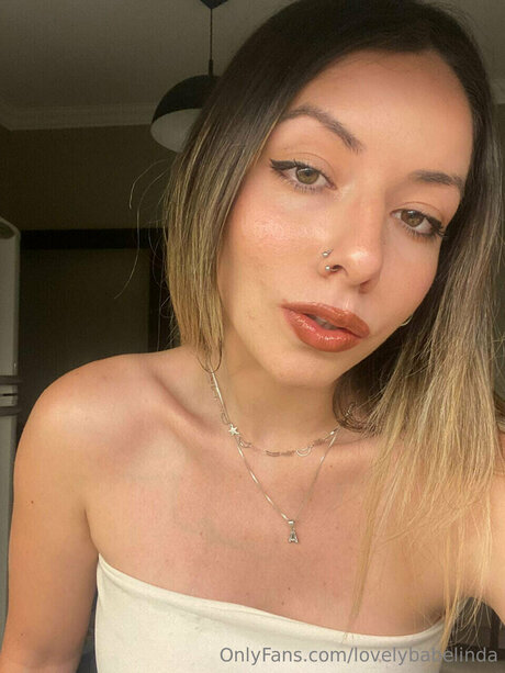 Lovelybabelinda perfect actress pictures