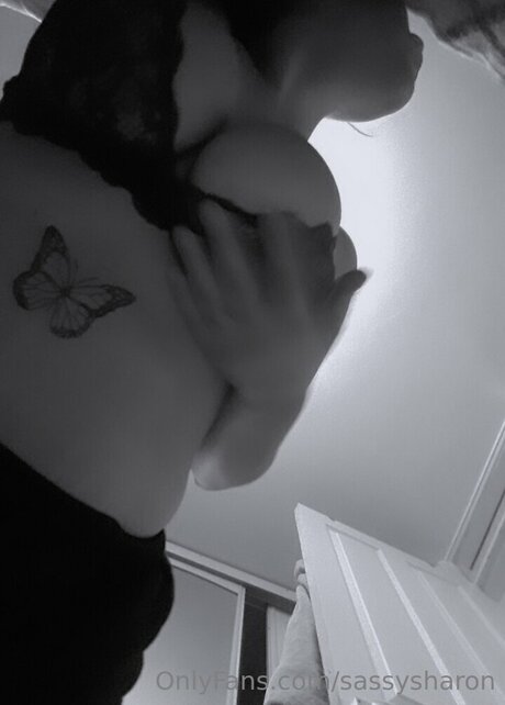 Sassysharon hot actress photos