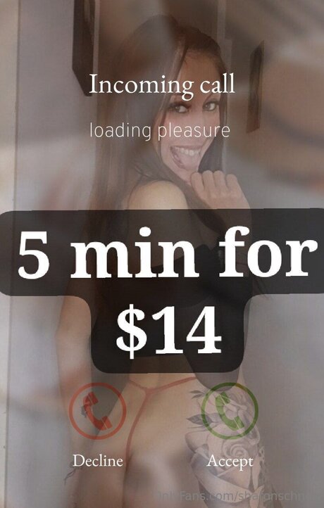 Sharonschneii hot pornstar img