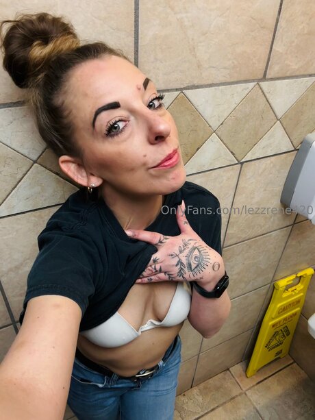 Lezzrene420 perfect star img