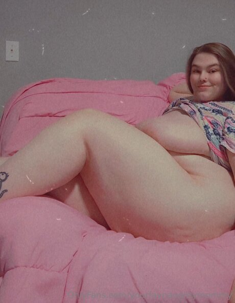 Yourfavnaughtymommy pornstar pretty galleries