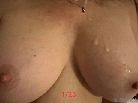 Alluraknight pornographic star photo