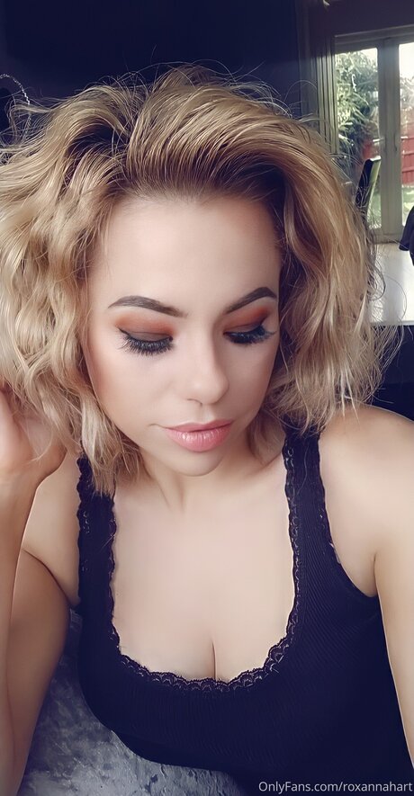 Roxannahart naked pornstar pics