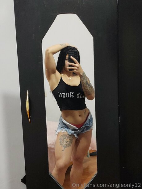 Angieonly12 naked model galleries