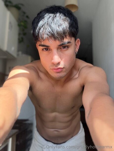 Grizzlyhotbearmx Best Profile Photo