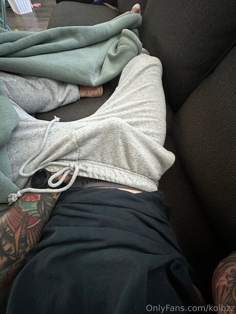 Kolbzz art model images