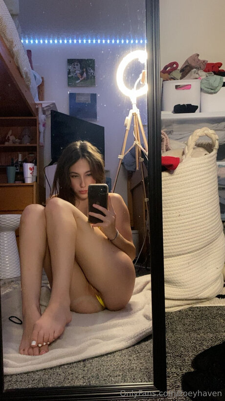 shemale cumshot onlyfans free nude picture