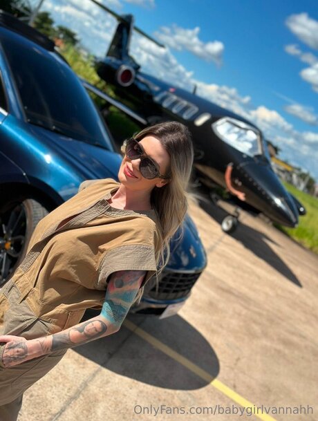 Babygirlvanni model pretty img