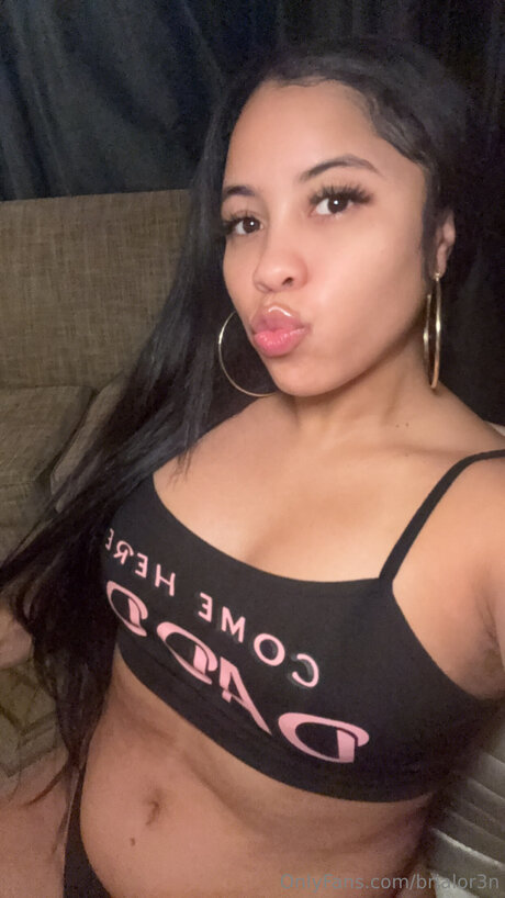 Brialor3n sexy model photos