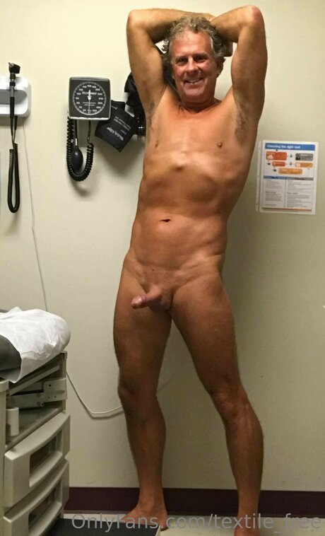 Textile Free model erotic pics