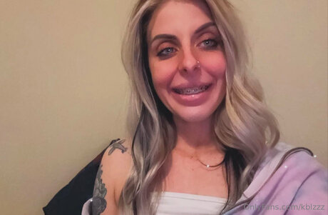 Kblzzz model sexy picture