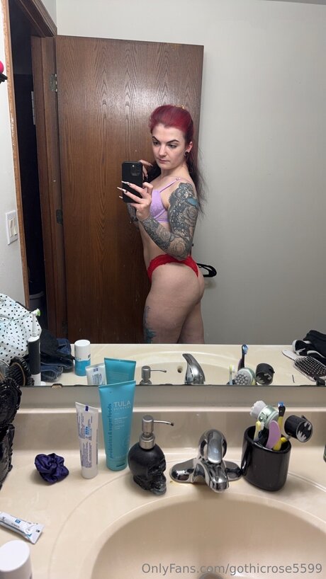 Gothicrose5599 pornographic star pictures