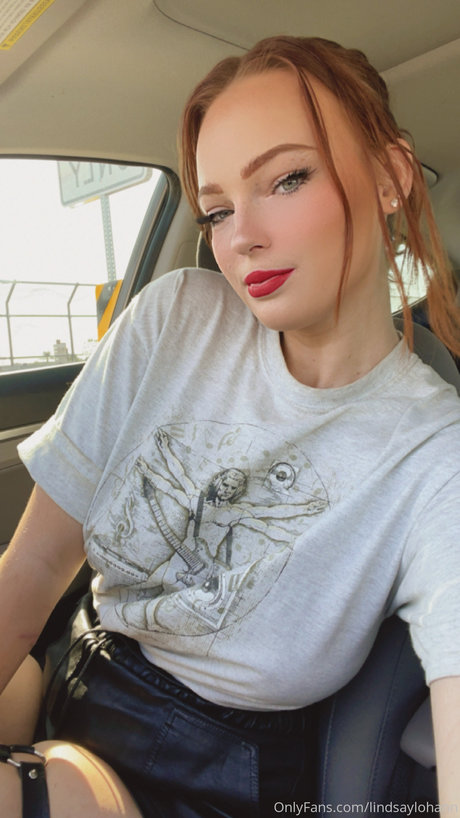 Lindsay Lohann free pornstar photo