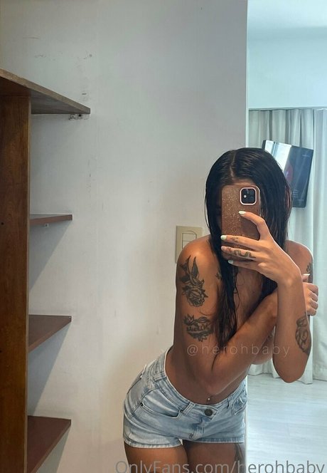 Herohbaby star nude pic
