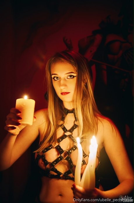 strip nude onlyfans free nude pics