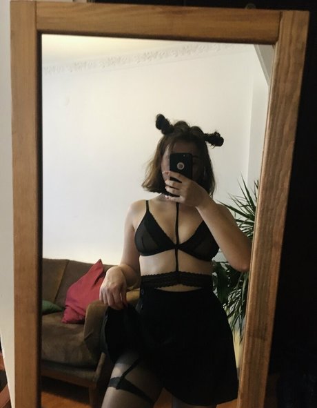 Sadtsarina pornstar free photo