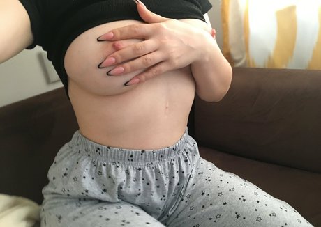 Sadtsarina exclusive pornstar photos