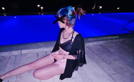 stepdaughter onlyfans nudes image