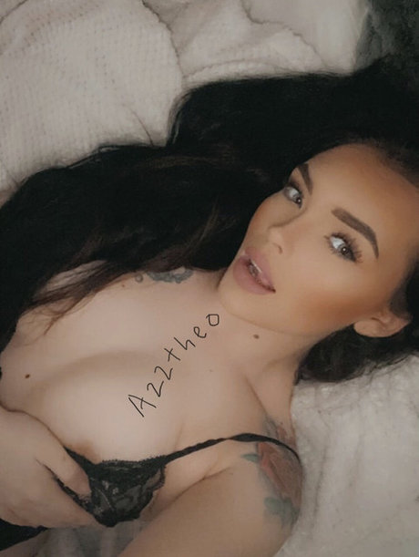 Louisamaya sexy star pics