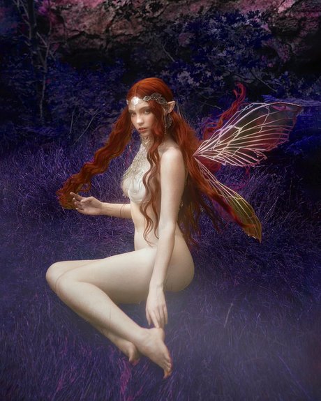 Emily O dette model nude photo