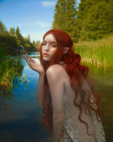 Emily O dette hot actress archive