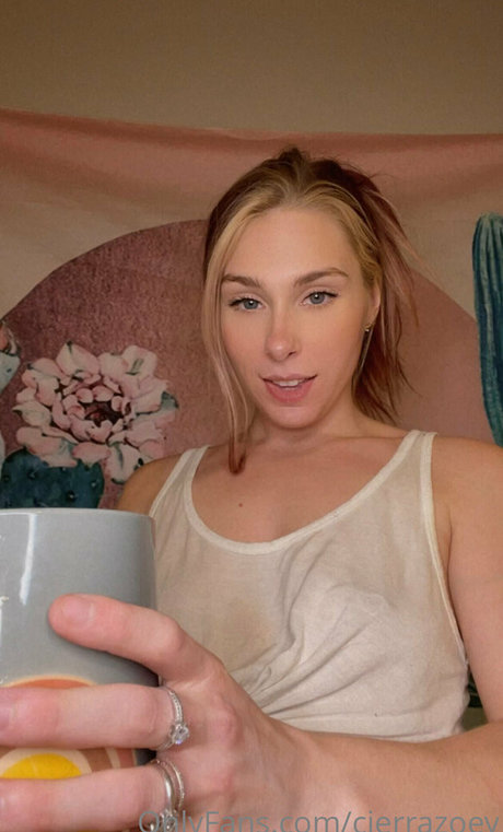 cierrazoey star hd photo